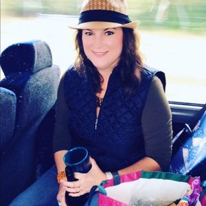 Meet your Posher, Mary beth